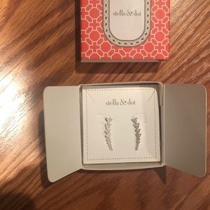 Stella & Dot Ear Climbers silver
